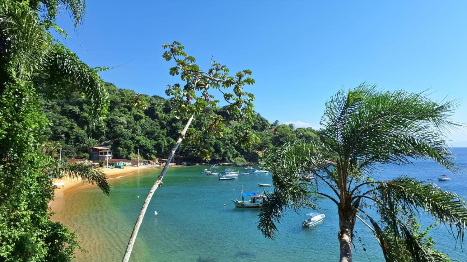 Ponta Da Barca Pensión